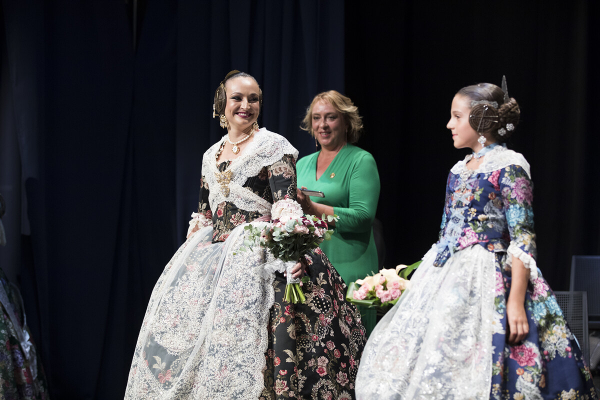 Emma Casanova y Noelia García son elegidas Falleras Mayores de Benetússer 2024